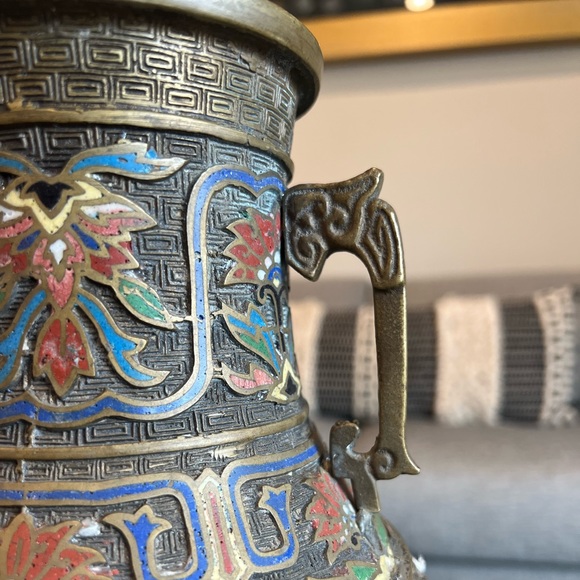 ANTIQUE JAPANESE CHAMPLEVE CLOISONNE METAL VASE - Picture 3 of 8